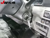 Nissan CARAVAN VAN лот № 1038 оценка 3.5  с аукциона в Японии 3