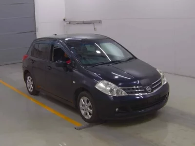 Nissan TIIDA  с аукциона в Японии