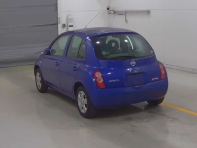 Nissan MARCH  с аукциона в Японии