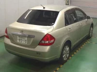 Nissan TIIDA LATIO лот № 64 оценка 3  с аукциона в Японии 6