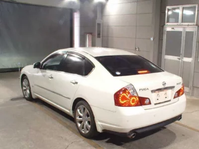 Nissan FUGA
