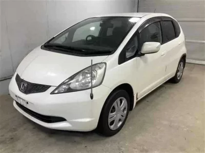 Honda FIT  с аукциона в Японии