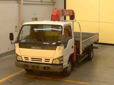 Isuzu ELF  с аукциона в Японии