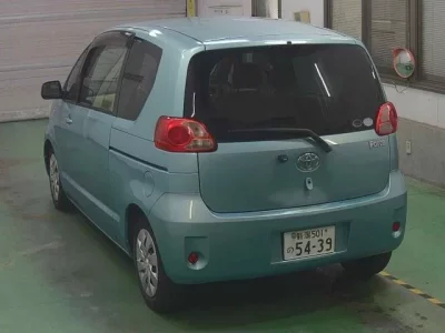 Toyota PORTE  с аукциона в Японии