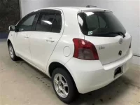Toyota VITZ лот № 11019 оценка 3  с аукциона в Японии 1