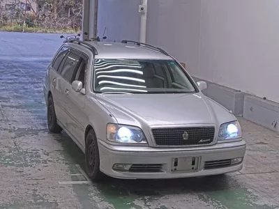 Toyota CROWN ESTATE