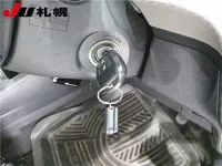 Toyota COROLLA AXIO лот № 1047 оценка 3.5  с аукциона в Японии 3