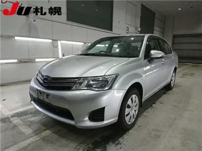 Toyota COROLLA AXIO  с аукциона в Японии
