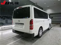 Toyota REGIUS ACE VAN лот № 1048 оценка 3.5  с аукциона в Японии 1