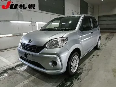 Toyota PASSO  с аукциона в Японии