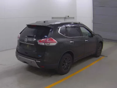 Nissan X-TRAIL  с аукциона в Японии