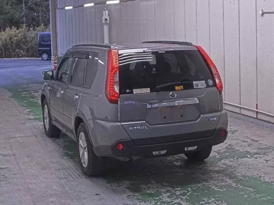 Nissan X-TRAIL  с аукциона в Японии