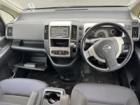 Nissan SERENA лот № 6068 оценка 3  с аукциона в Японии 3