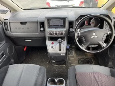 Mitsubishi DELICA D5  с аукциона в Японии