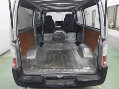 Nissan CARAVAN VAN  с аукциона в Японии