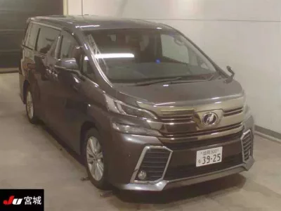 Toyota VELLFIRE  с аукциона в Японии
