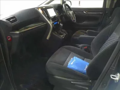 Toyota VELLFIRE  с аукциона в Японии