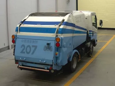 Isuzu ELF  с аукциона в Японии
