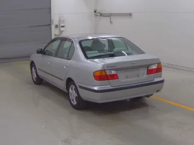 Nissan PRIMERA  с аукциона в Японии