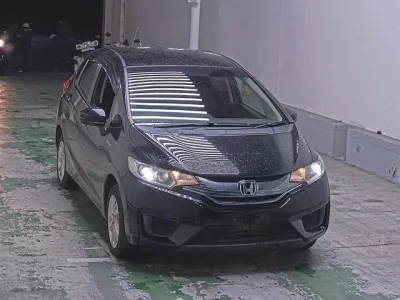 Honda FIT  с аукциона в Японии