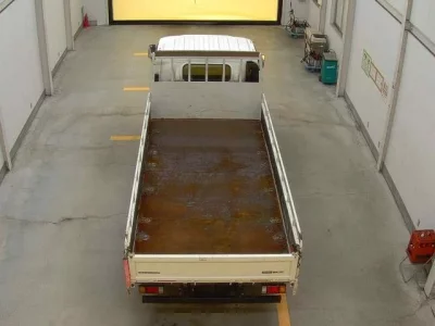 Isuzu ELF  с аукциона в Японии