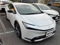 Toyota PRIUS лот № 1047 оценка 5  с аукциона в Японии 3