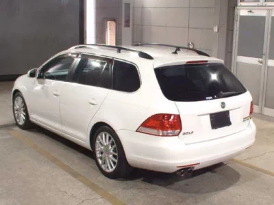 Volkswagen GOLF VARIANT  с аукциона в Японии