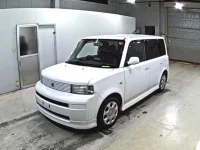 Toyota BB лот № 2119 оценка 4  с аукциона в Японии 3