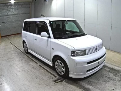 Toyota BB  с аукциона в Японии