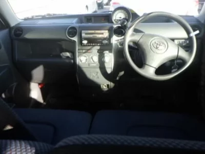 Toyota BB  с аукциона в Японии