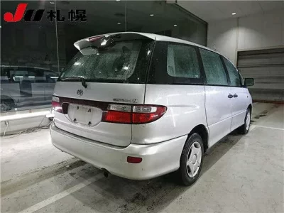 Toyota ESTIMA  с аукциона в Японии