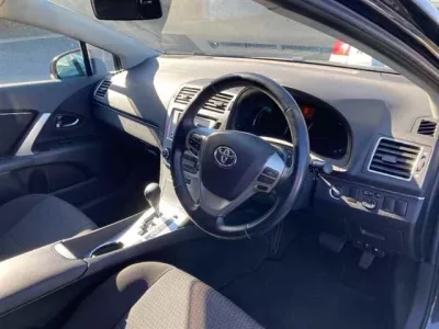 Toyota AVENSIS WAGON