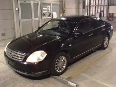 Nissan TEANA  с аукциона в Японии