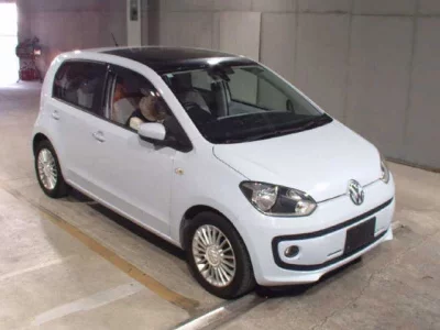 Volkswagen UP  с аукциона в Японии
