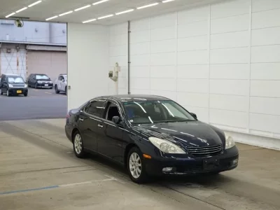 Toyota WINDOM  с аукциона в Японии