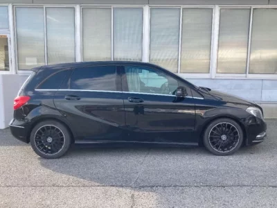 Mercedes-Benz B CLASS  с аукциона в Японии
