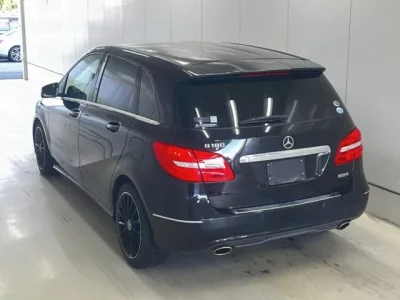 Mercedes-Benz B CLASS  с аукциона в Японии