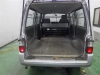 Nissan VANETTE VAN лот № 108 оценка 3  с аукциона в Японии 3