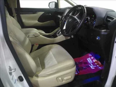 Toyota ALPHARD  с аукциона в Японии