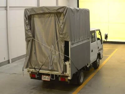 Isuzu ELF  с аукциона в Японии