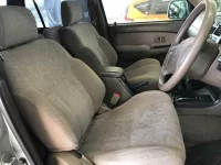 Toyota HILUX SURF лот № 70004 оценка 3.5  с аукциона в Японии 6