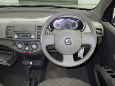 Nissan MARCH  с аукциона в Японии