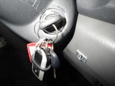 Toyota ISIS  с аукциона в Японии