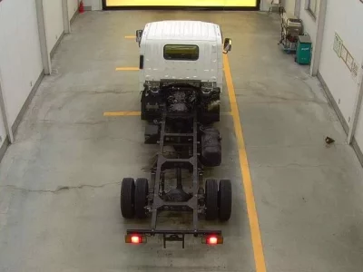 Isuzu ELF  с аукциона в Японии