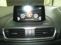 Mazda AXELA лот № 751 оценка 4  с аукциона в Японии 4