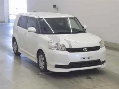 Toyota COROLLA RUMION