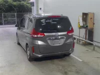 Honda FREED лот № 146 оценка 3.5  с аукциона в Японии 1