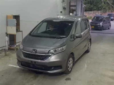Honda FREED  с аукциона в Японии