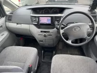 Toyota VOXY лот № 6135 оценка 3.5  с аукциона в Японии 3