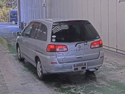 Nissan LIBERTY